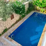 Evalacati - Villa Harnup- Tamamen Müstakil Villa