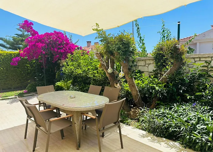 Evalacati - Villa Harnup- Tamamen Müstakil Villa Alaçatı