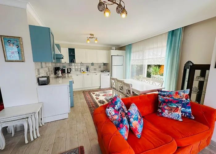 Vilă Evalacati - Harnup- Preferred Partner