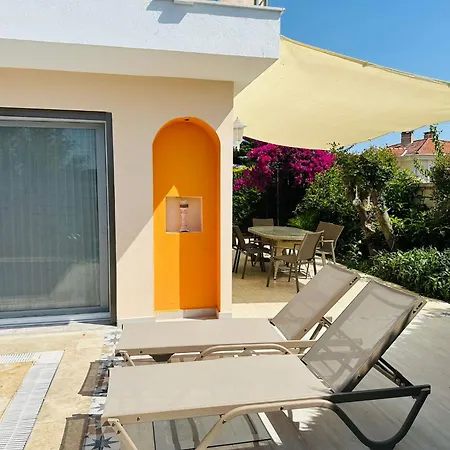 Evalacati - Villa Harnup- Summer Breeze With Private Pool And Garden 别墅 阿拉恰特