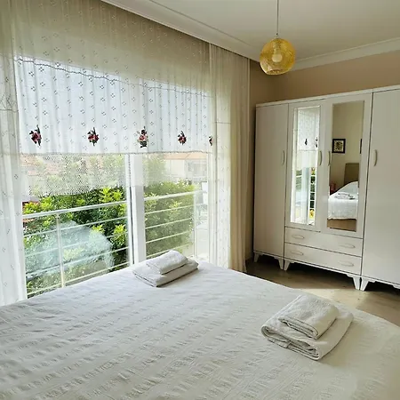 别墅 Evalacati - Villa Harnup- Summer Breeze With Private Pool And Garden 阿拉恰特