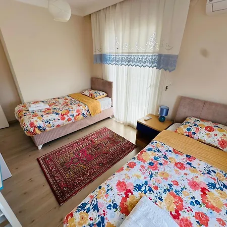 Evalacati - Harnup- Tamamen Muestakil Villa Alaçatı