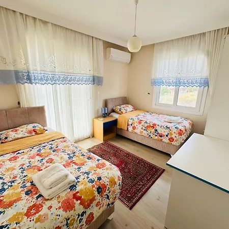 别墅 Evalacati - Villa Harnup- Summer Breeze With Private Pool And Garden 阿拉恰特