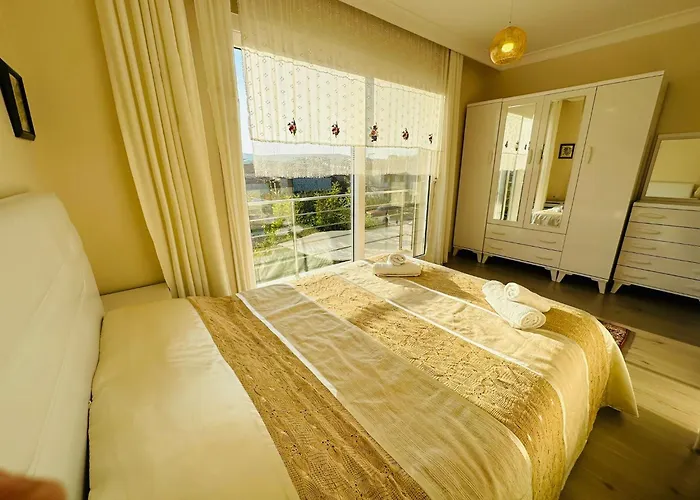 Villa Evalacati - Harnup- Tamamen Muestakil Alaçatı